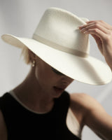 Valentine Hat - Janessa Leone