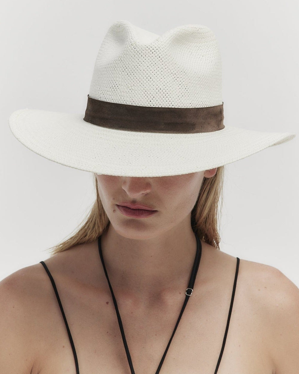Marcell Hat | Janessa Leoné