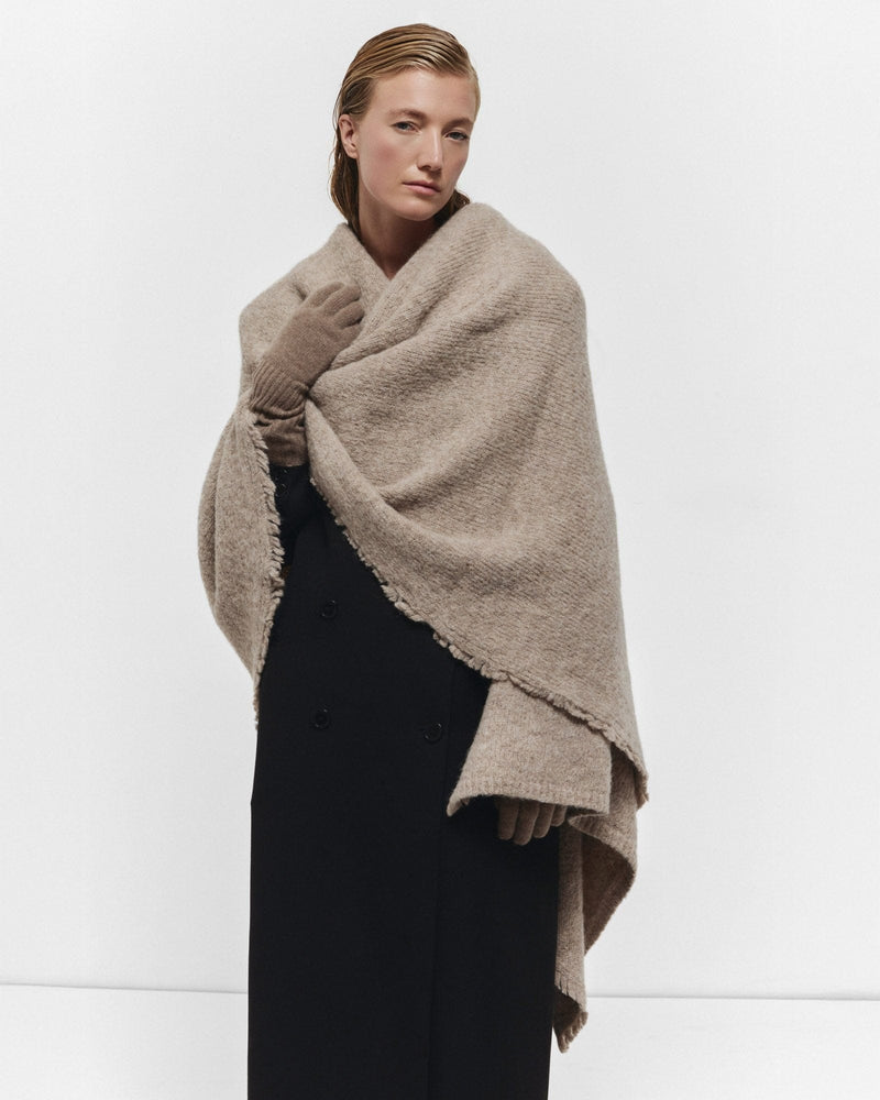 Blanket Scarf - Janessa Leone