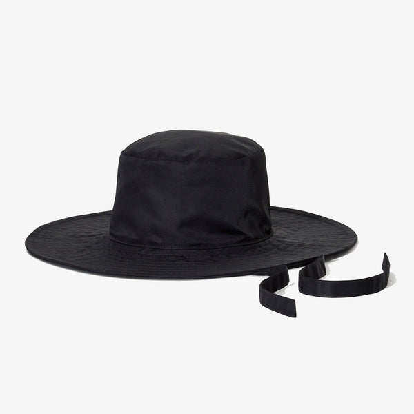 Shiloh Bucket | Janessa Leoné – Janessa Leone