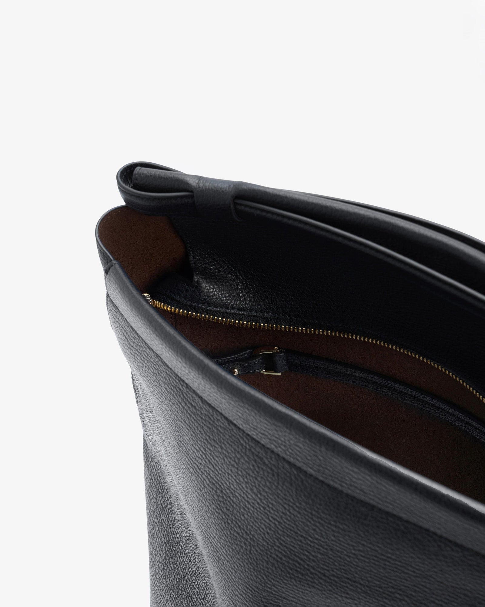 あゆ　黒38 Auden Bag | Janessa Leoné