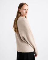 Laure Sweater - Janessa Leone