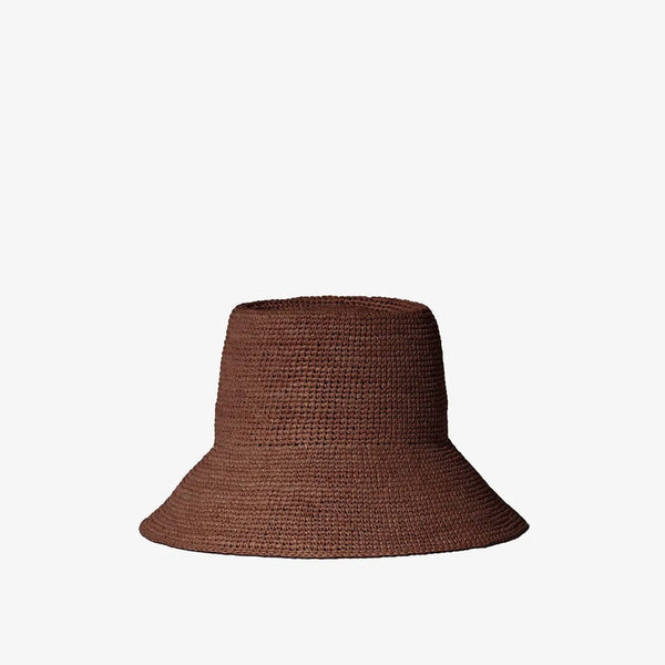 Felix Bucket | Janessa Leoné – Janessa Leone