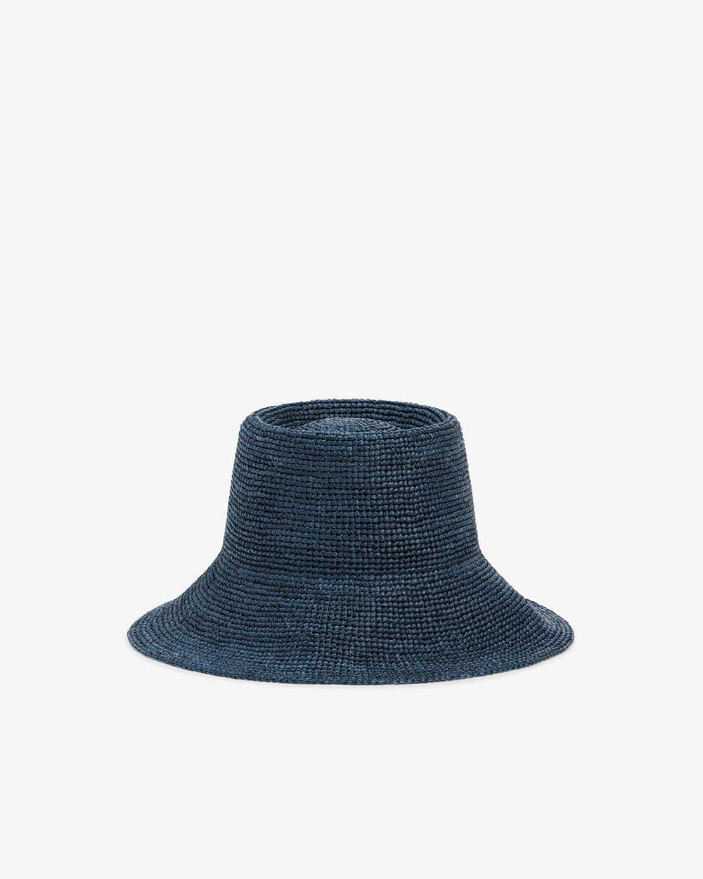 Felix Bucket | Janessa Leoné