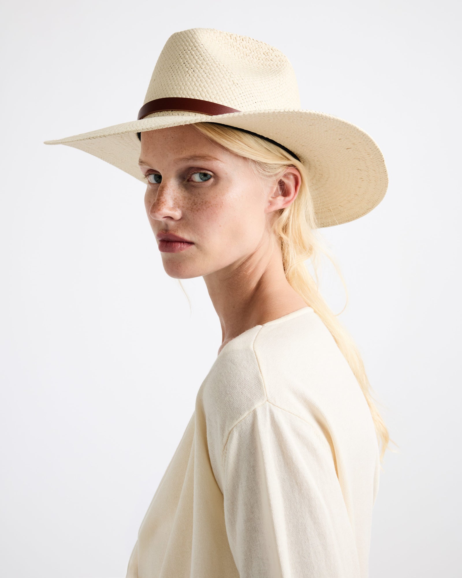 Judith Hat | Janessa Leoné