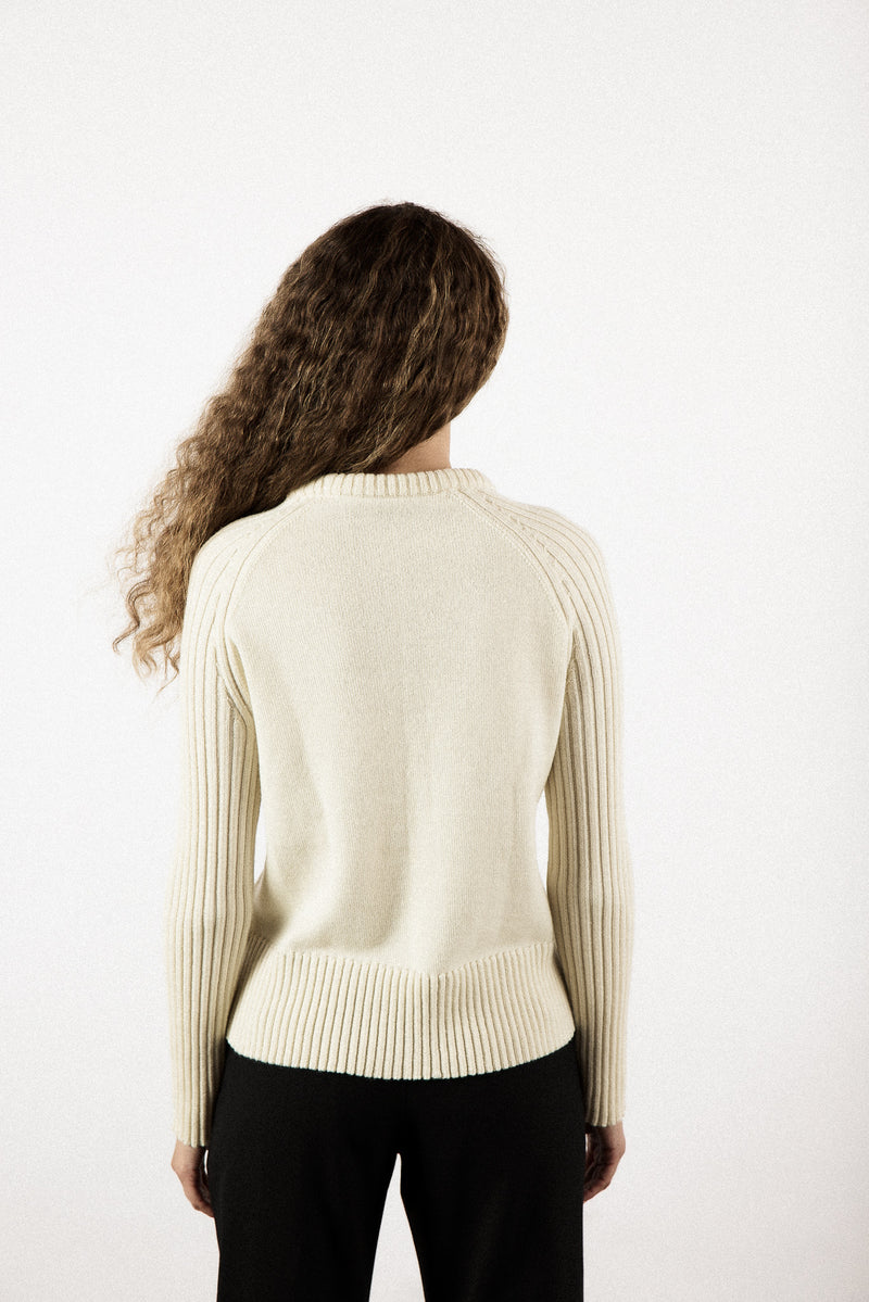Esme | Sweater 02 - Janessa Leone, Natural