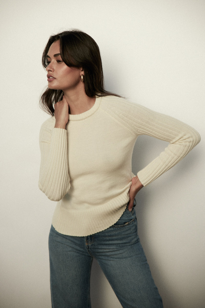 Esme | Sweater 02 - Janessa Leone, Natural