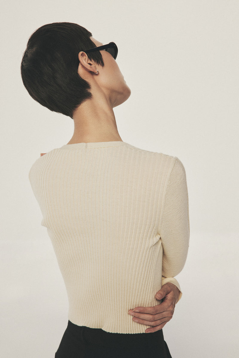 Elise | Sweater 04 - Janessa Leone, Natural