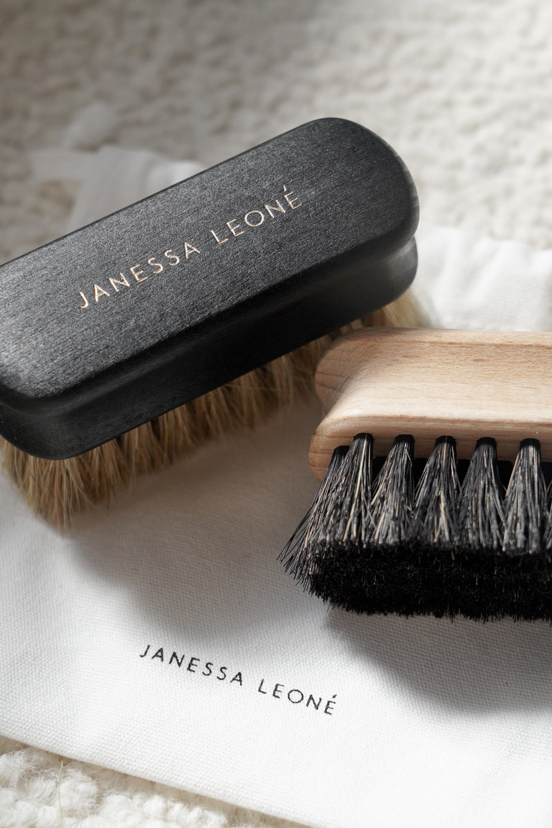 Hat Brush - Janessa Leone, Black / Natural